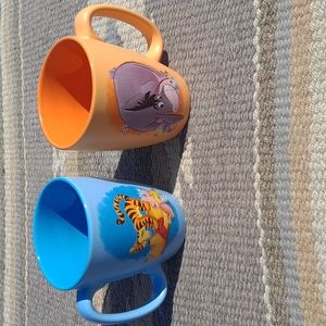 Disney Store Tigger & Eore Wiinie The Pooh Cooffee Mugs Set (2) Ceramic New